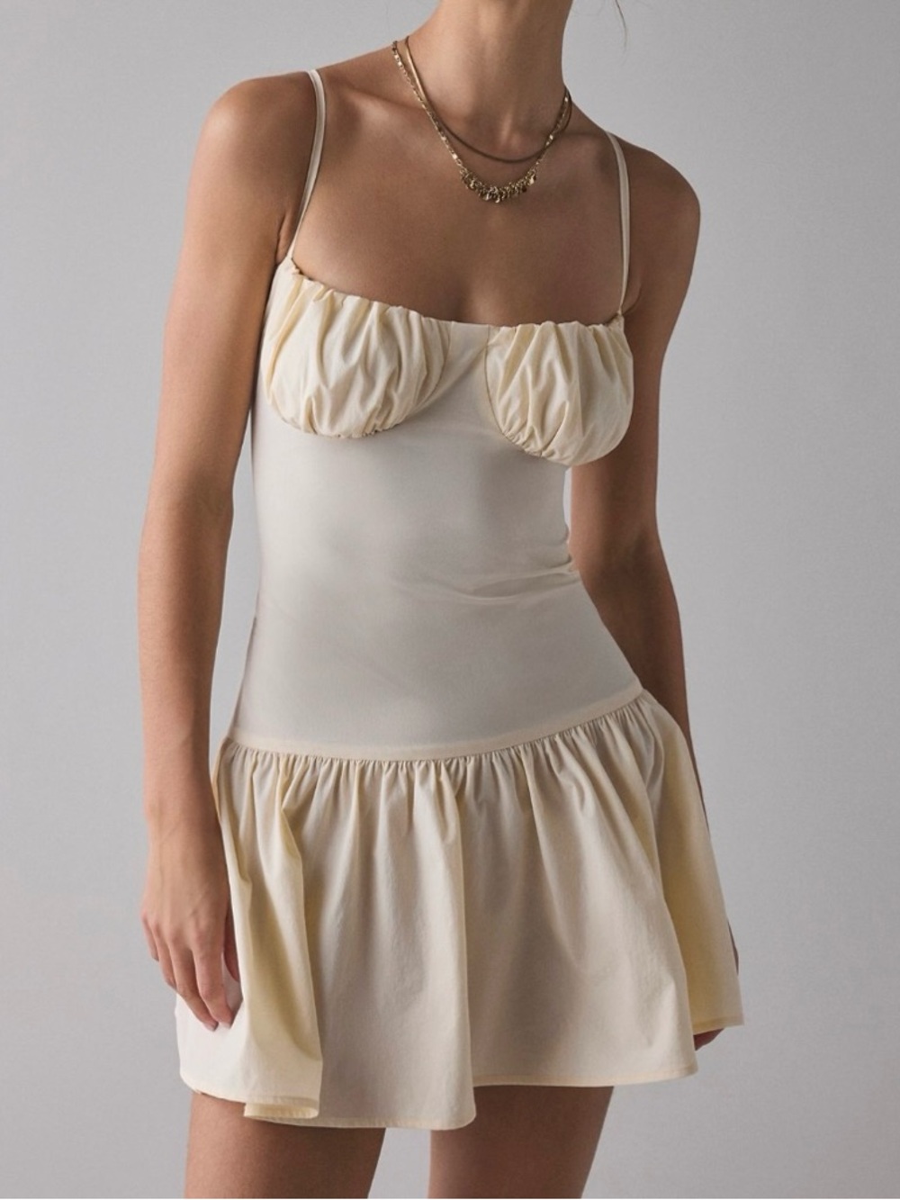 UO Voluminous Ruffle Cups Fitted Bubble Hem Mini Dress XS